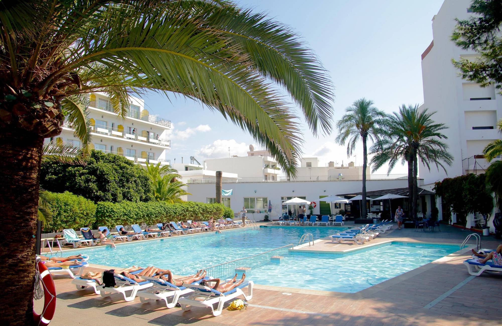 Sant Antoni de Portmany Hotel Tropical מראה חיצוני תמונה