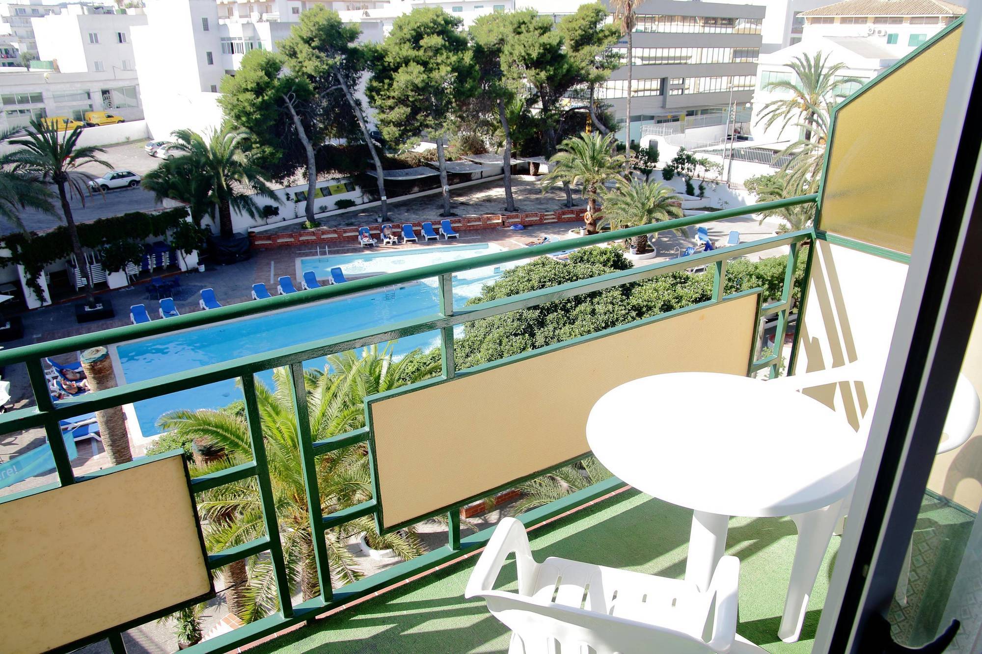 Sant Antoni de Portmany Hotel Tropical מראה חיצוני תמונה